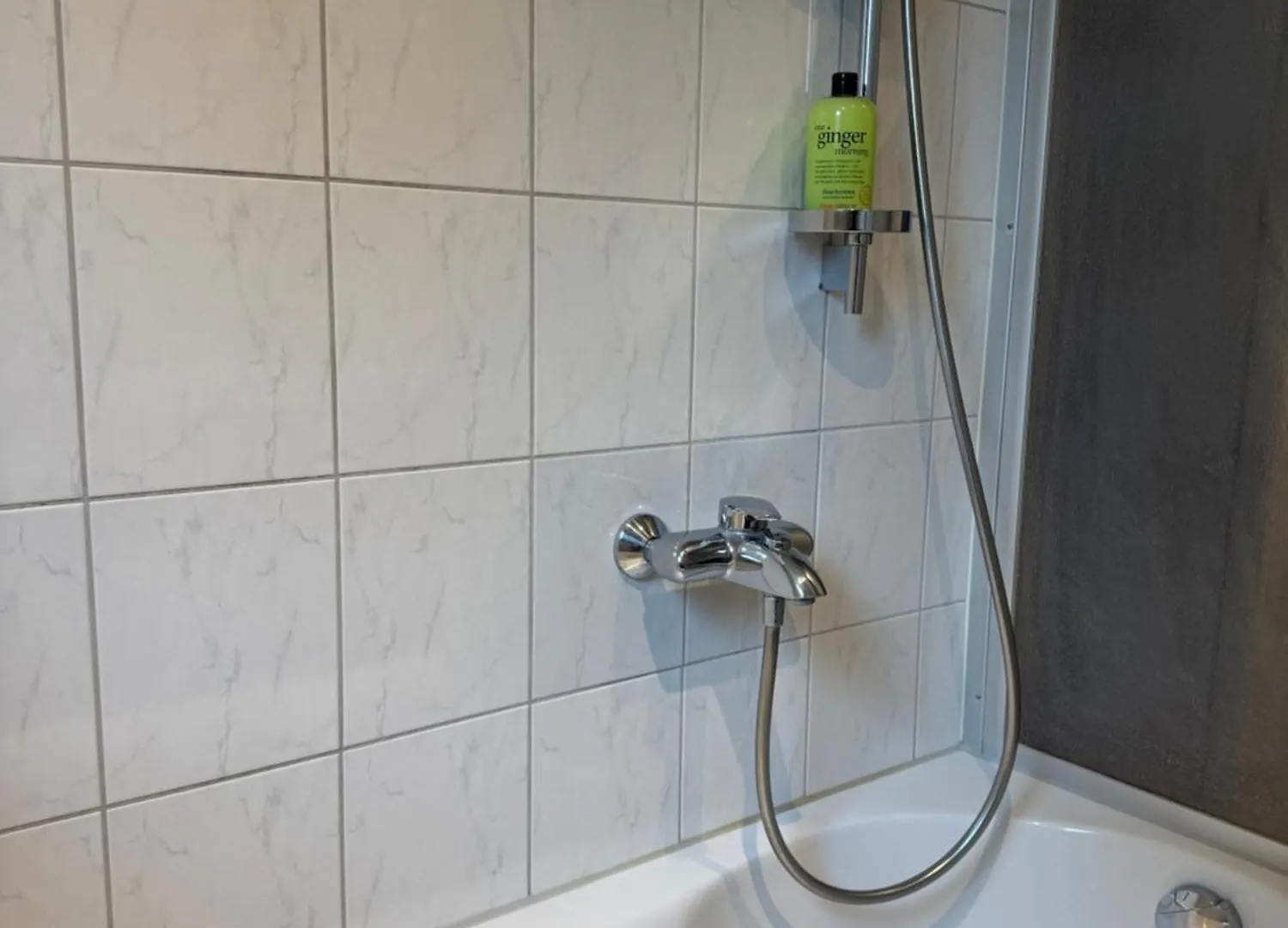 2,5 Zimmer Wohnung In Fuerstenfeldbruck-Buchenau Apartament